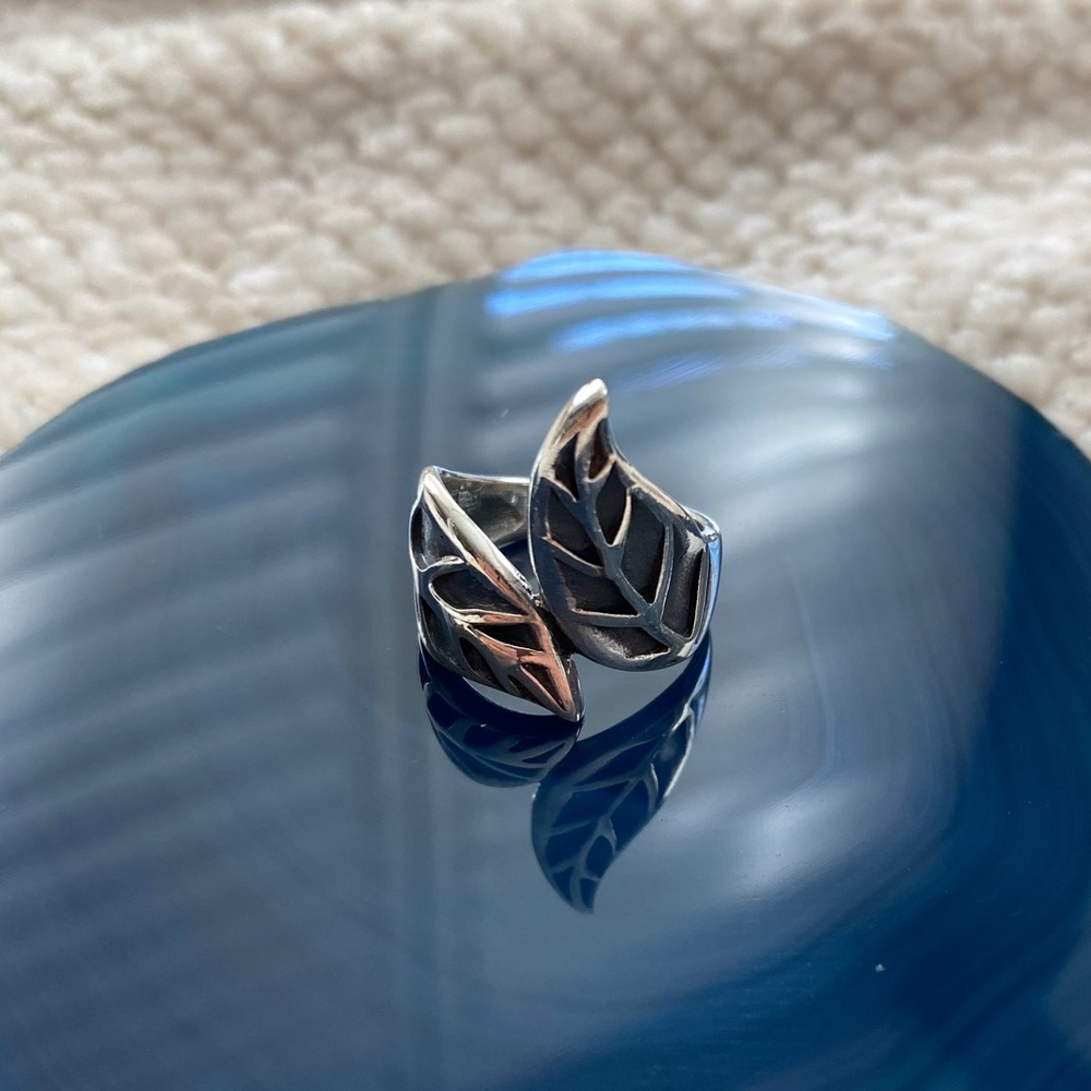 Intertwined Leaf Ring Sterling Silver - image 2